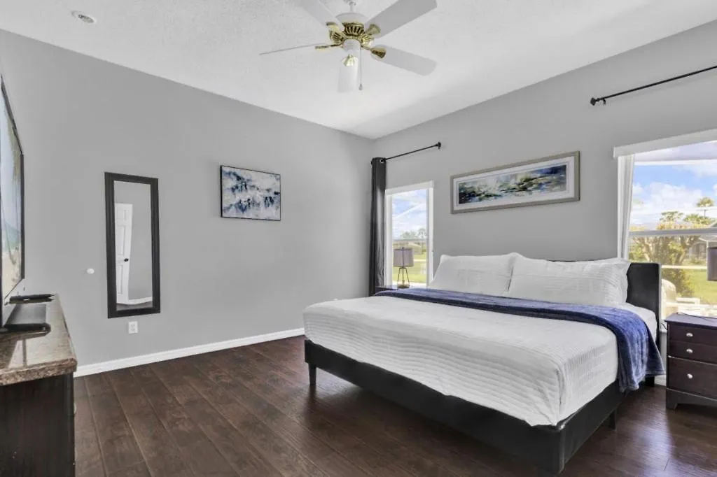 5 Bedrooms- 3 Bathroom Hampton Lakes 573 Bc Davenport Stany Zjednoczone Ameryki