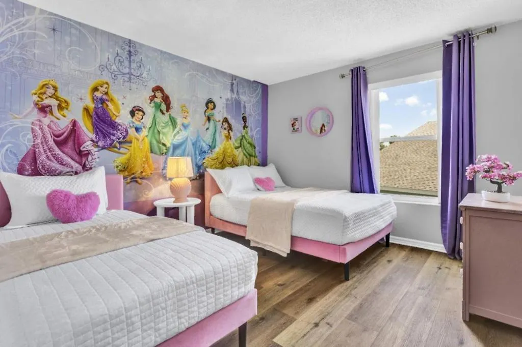 5 Bedrooms- 3 Bathroom Hampton Lakes 573 Bc Davenport 0*,  Stany Zjednoczone Ameryki